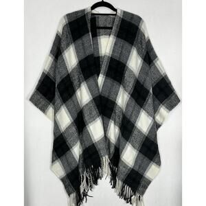 Soft Surroundings Womens Poncho Black Cream Checkmate One Size Cozy Comfy Fringe